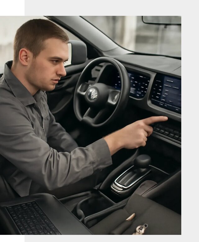 Русификация автомобиля Nissan N7 под ключ в Санкте-Петербурге официально